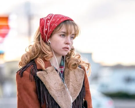 The Americana Film Film Analysis: The Star-Studded Cast Leads an Eminently Watchable Crime Drama