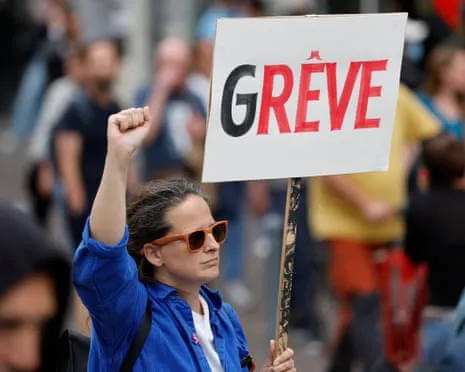 France Bracing for Major Strike Action Amid Deepening Political Crisis